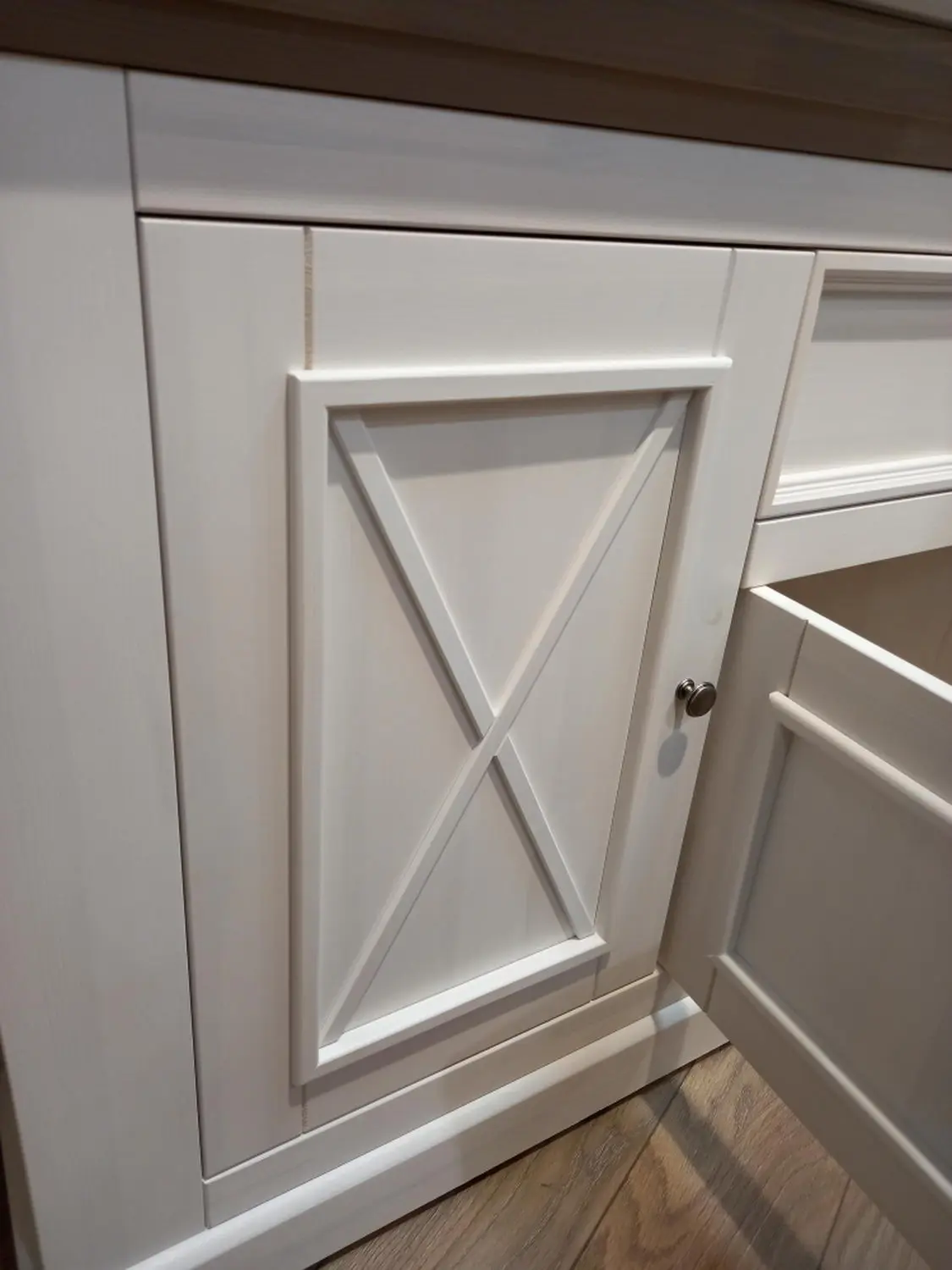 Комод Форест 4-дверный с 2-я ящиками белый воск/серый