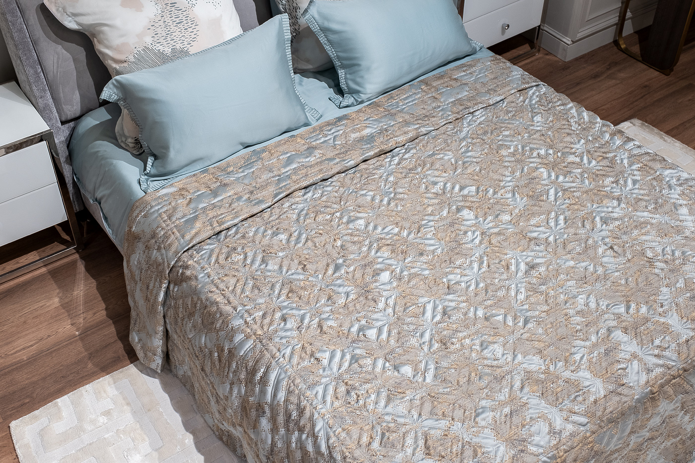 121GD-14604 Покрывало Bromley Art Deco 260*260 со стежкой