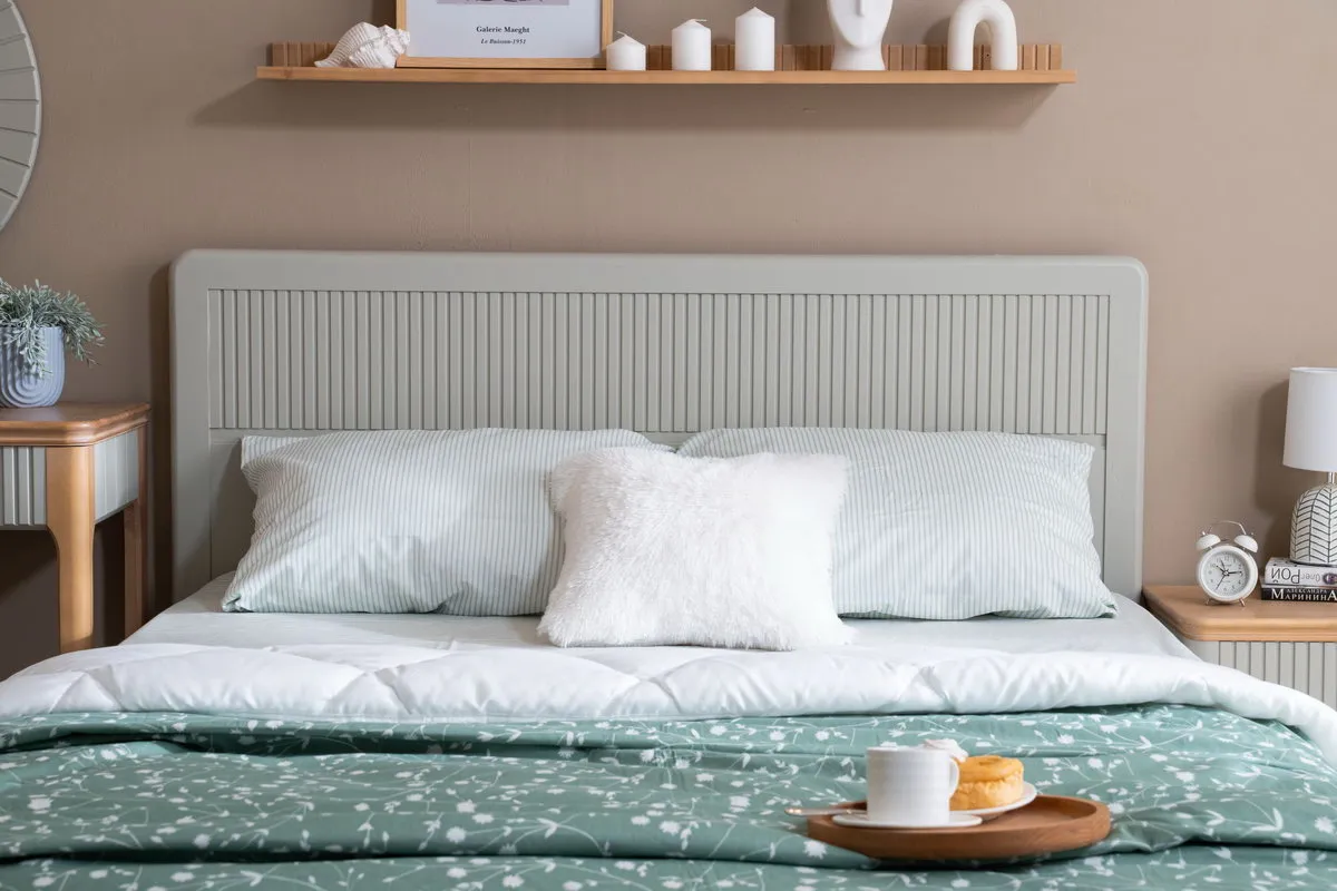 Кровать из дерева Грета №1 1400х2000